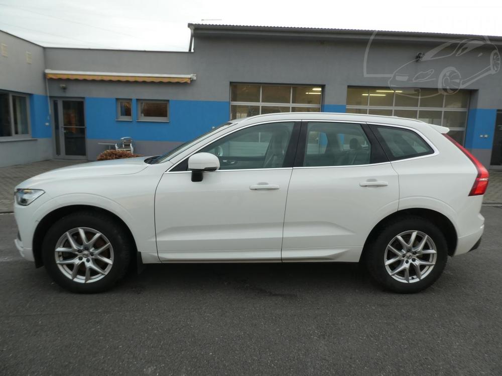 Volvo XC60 2,0i 184kW Momentum Pro