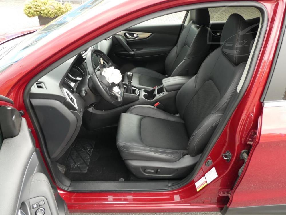 Nissan Qashqai 1,7DCi 4x4  navi panorama