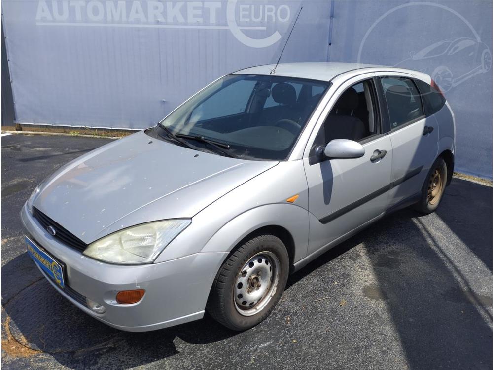 Prodm Ford Focus 1,6 16V Ambiente