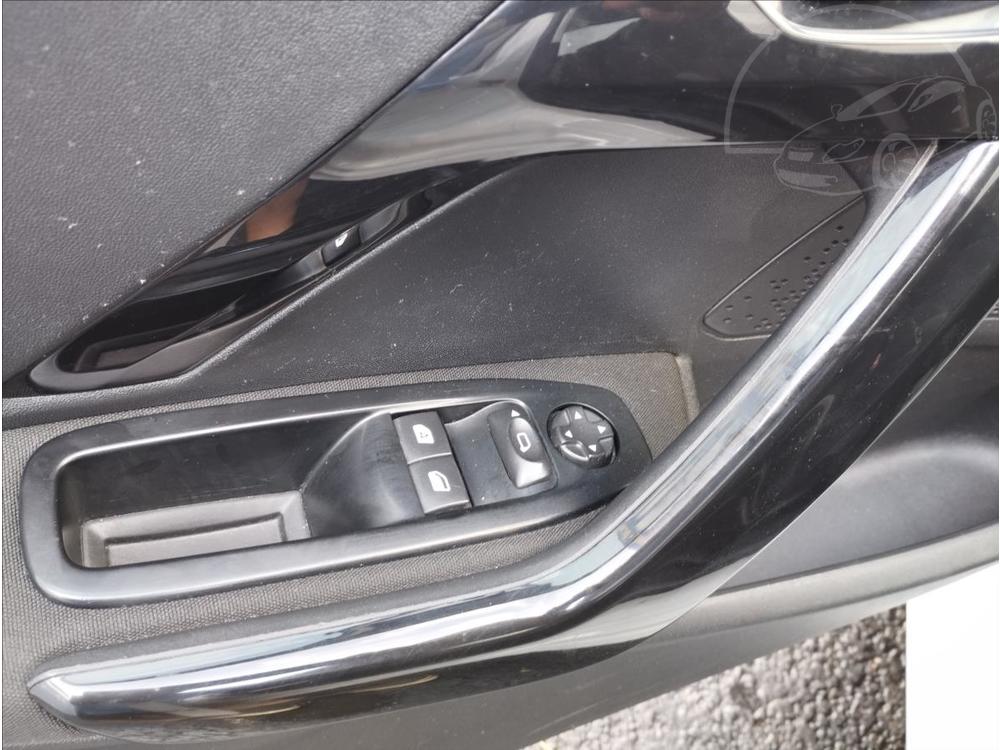 Peugeot 208 1,4 Hdi NAVIGACE