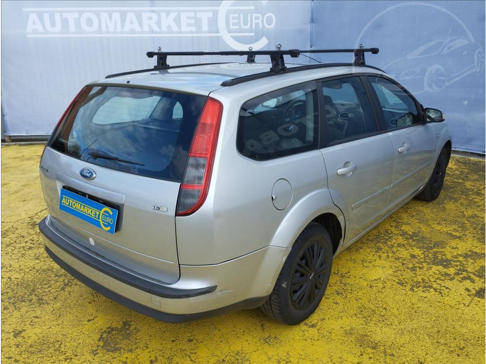 Ford Focus 1,6 Titnium,Xenony