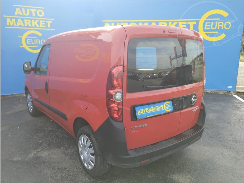 Opel Combo 1,4 70KW AC