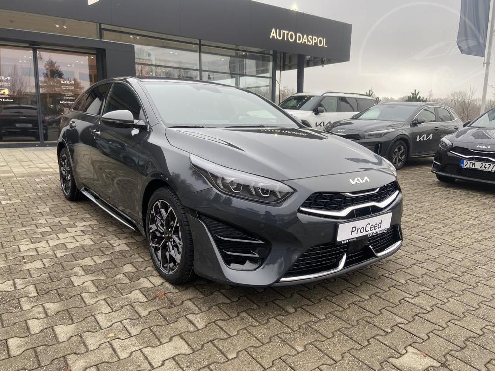 Prodm Kia ProCeed 1,5 7DCT GT LINE PLUS*DEMO*