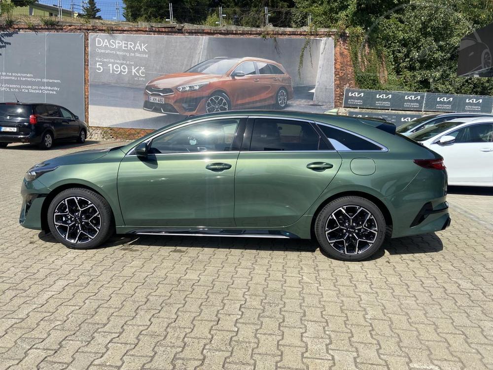 Kia ProCeed 1,5 7DCT GT LINE PLUS DEMO