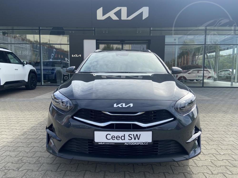 Kia Ceed Ceed SW 1,5 7DCT TOP AUTOMAT