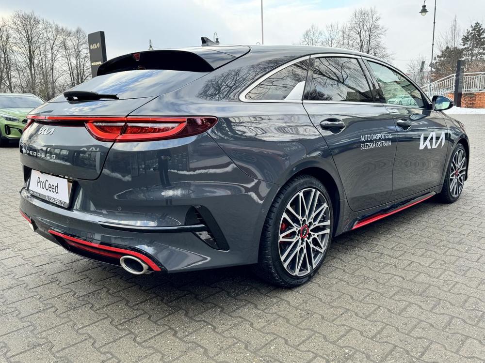 Kia ProCeed GT 205 HP, referentsk vz