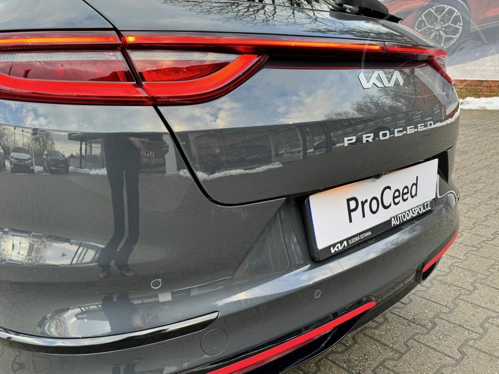 Kia ProCeed GT 205 HP, referentsk vz