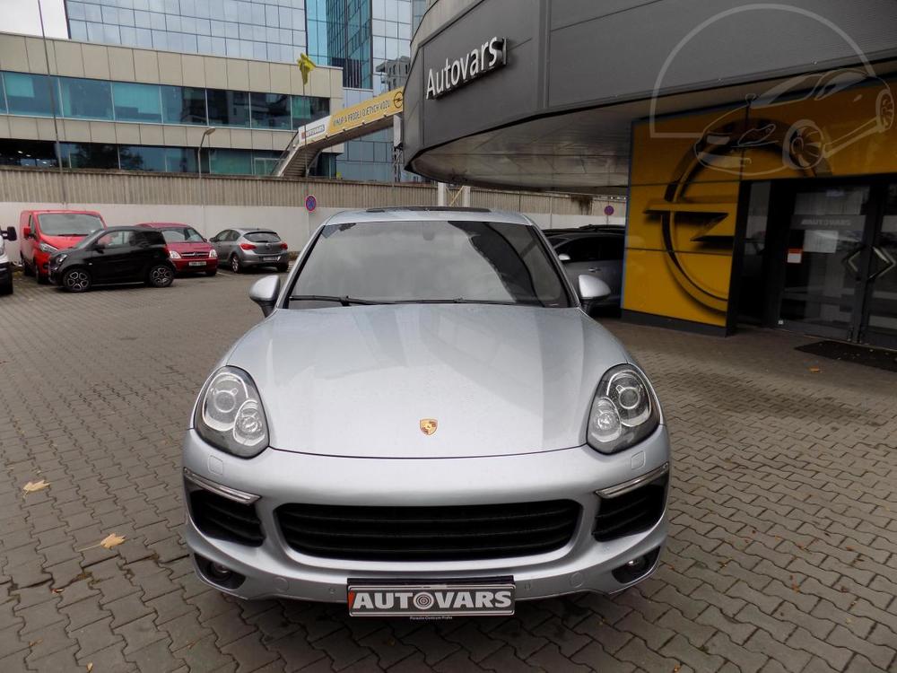 Porsche Cayenne 3.0 TDi Pvod R