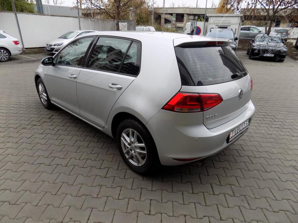 Volkswagen Golf 1.6 TDi