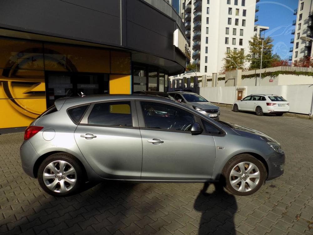 Opel Astra 1.4 Turbo Pvod R