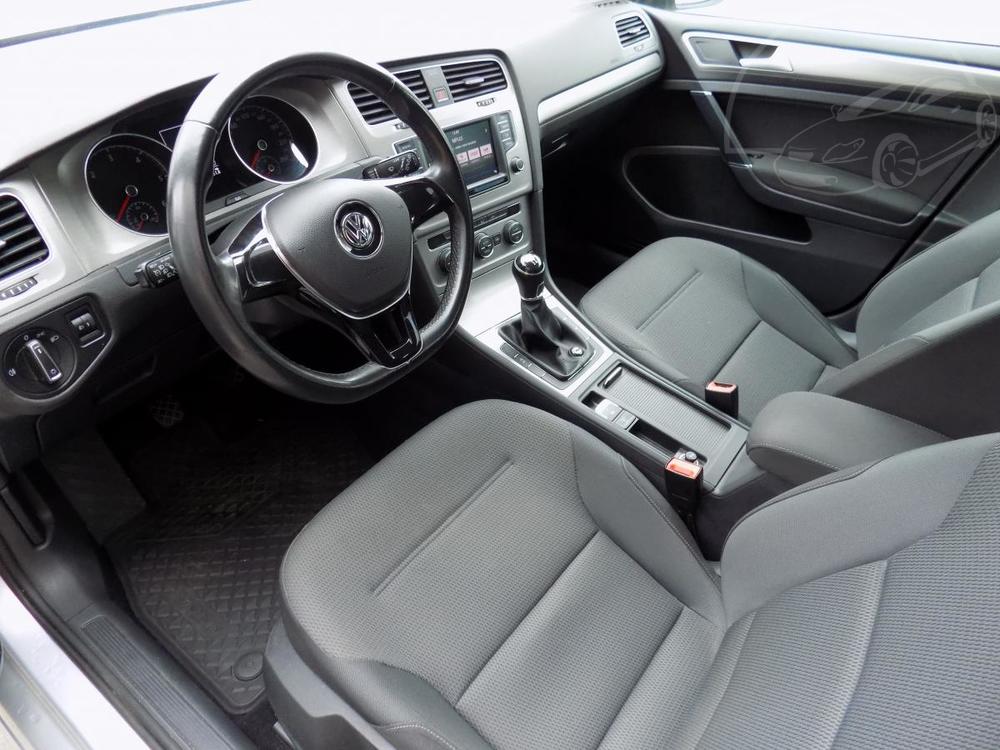 Volkswagen Golf 1.6 TDi