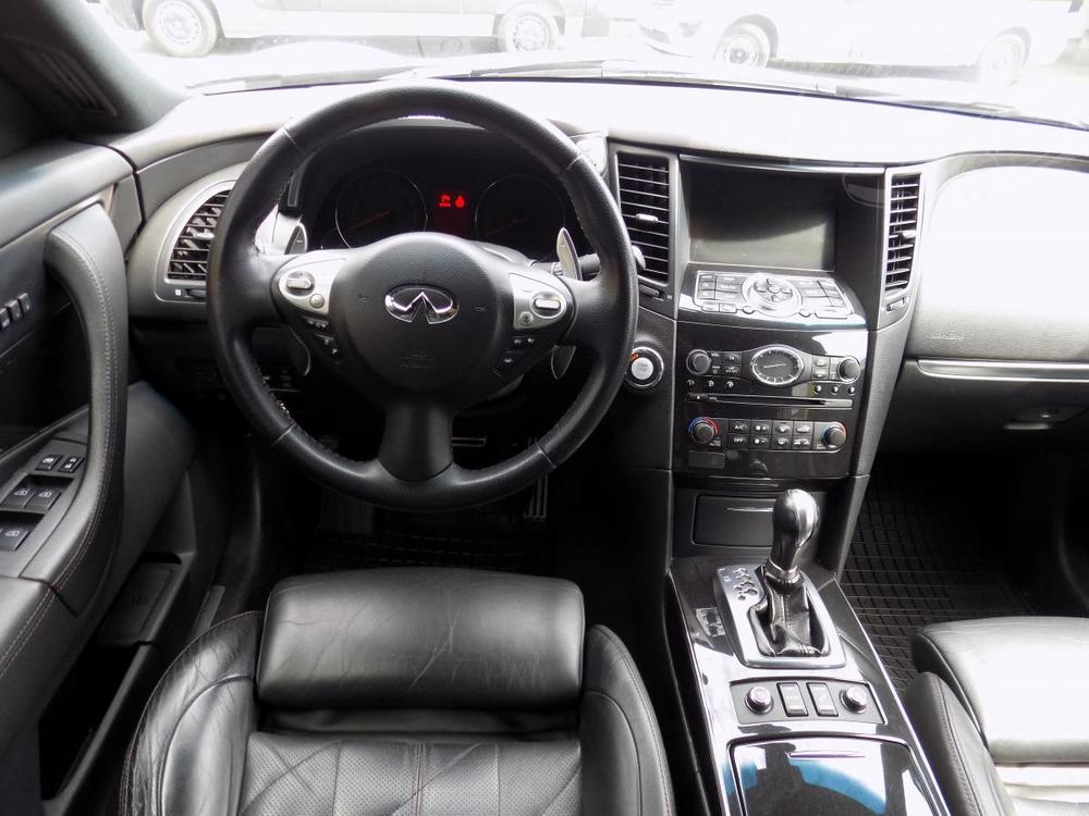 Infiniti FX 3.7 Pvod R