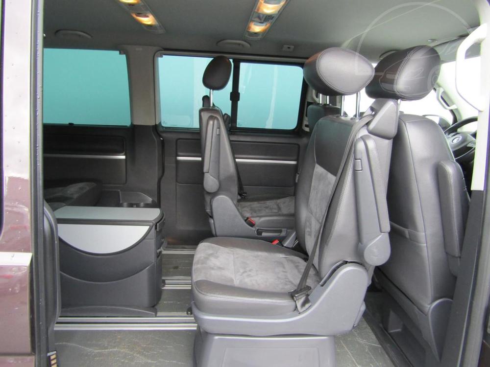 Volkswagen Multivan Highline 2.0 BiTDI DSG 4MOTION