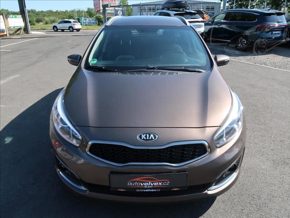 Kia Ceed 1,6 GDi,99kW,Exclusive,NovR