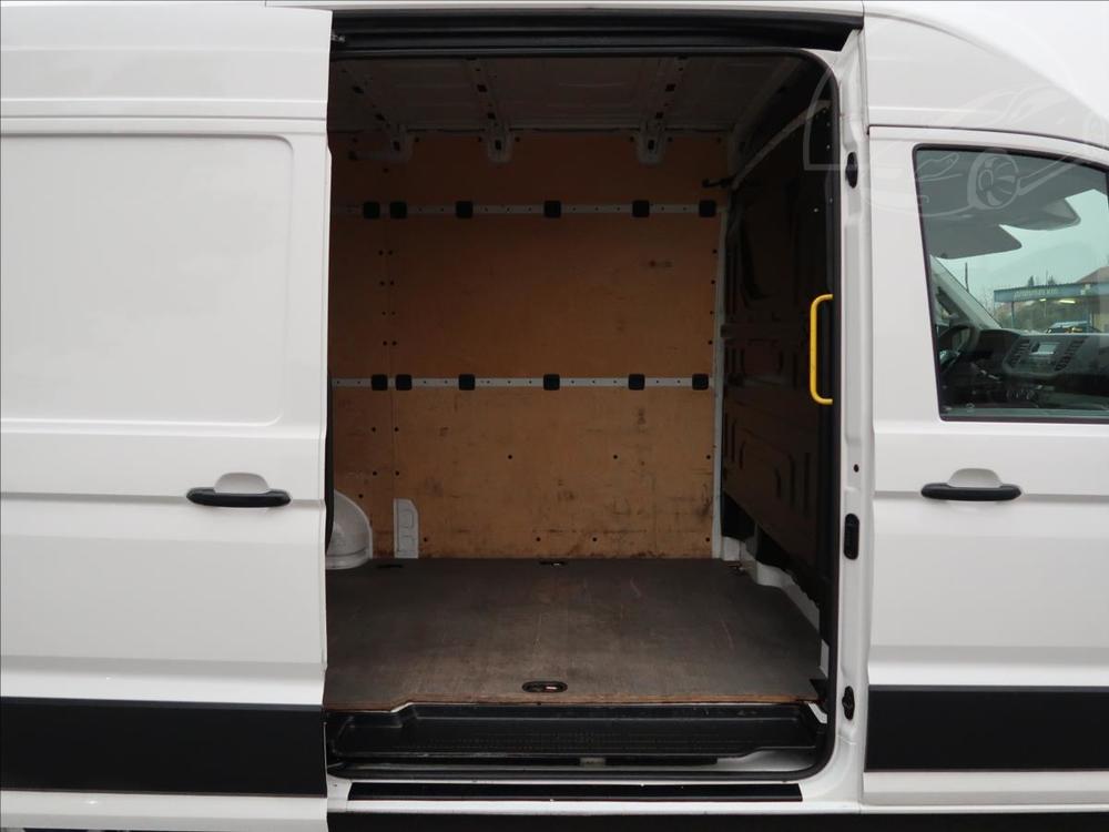 Volkswagen Crafter 2,0 TDi,103kW,L3H3,NovR,DPH