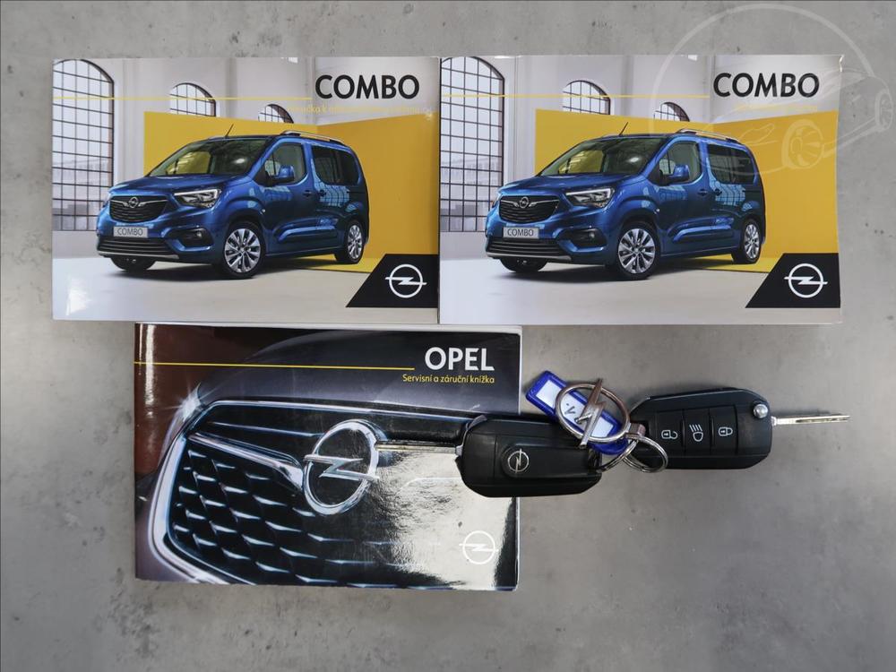Opel Combo 1,5 CDTI,75kW,1majR,Serv.kn.