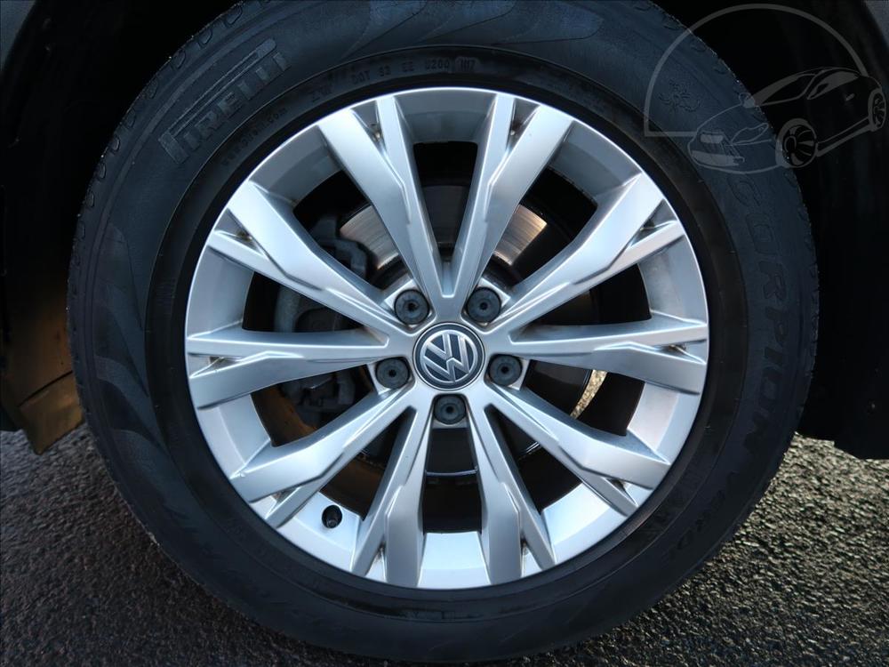 Volkswagen Tiguan 2,0 TDi,110kW,4motion,tan