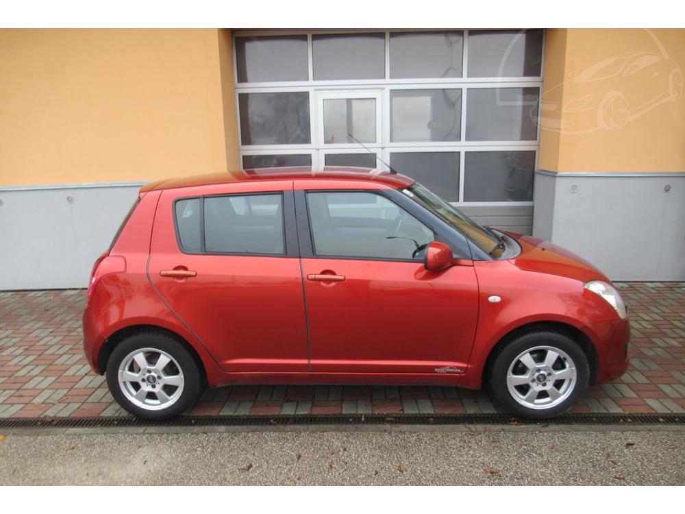 Suzuki Swift 1.3 GL 16V KLIMA