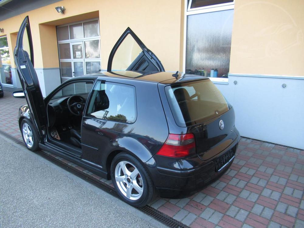 Volkswagen Golf 1.9 TDi 110 KW SPECIAL EDICE !