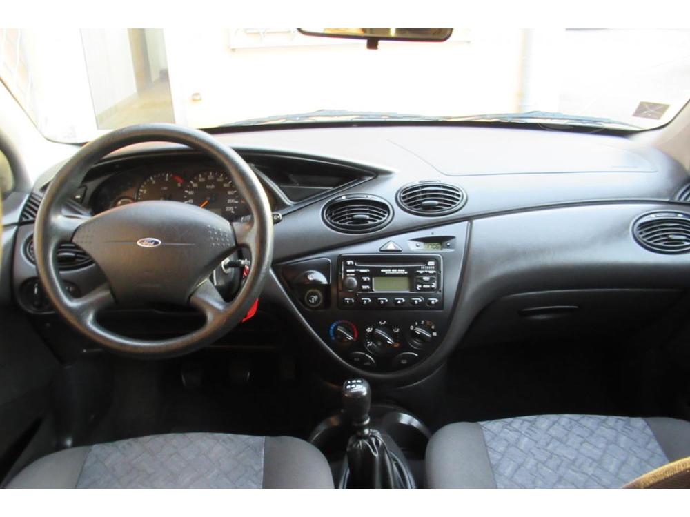 Ford Focus 1.8 TDDi KLIMA TAN