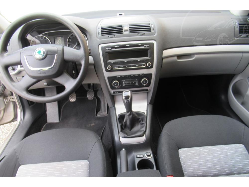 koda Octavia 1.6 TDi AUT. KLIMA TAN