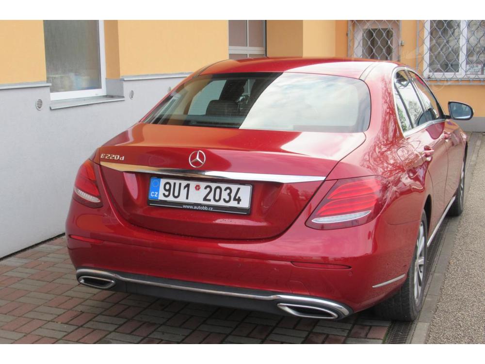 Mercedes-Benz E 220 d NAVI MULTIBEAM LED R