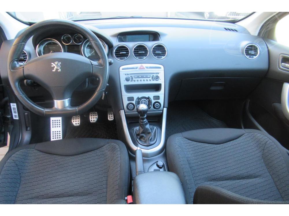 Peugeot 308 2.0 HDi AUT. KLIMA PANORAMA