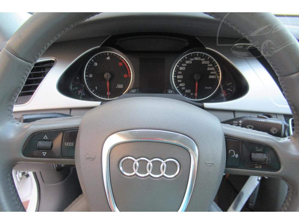 Audi A4 2.0 TDi AUT. KLIMA TEMPOMAT