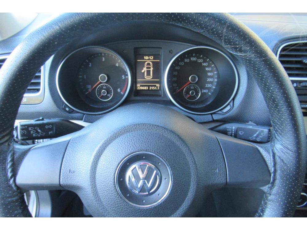 Volkswagen Golf 1.6 TDi AUT. KLIMA TAN