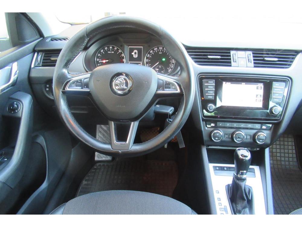 koda Octavia 2.0 TDi DSG NAVIGACE TAN