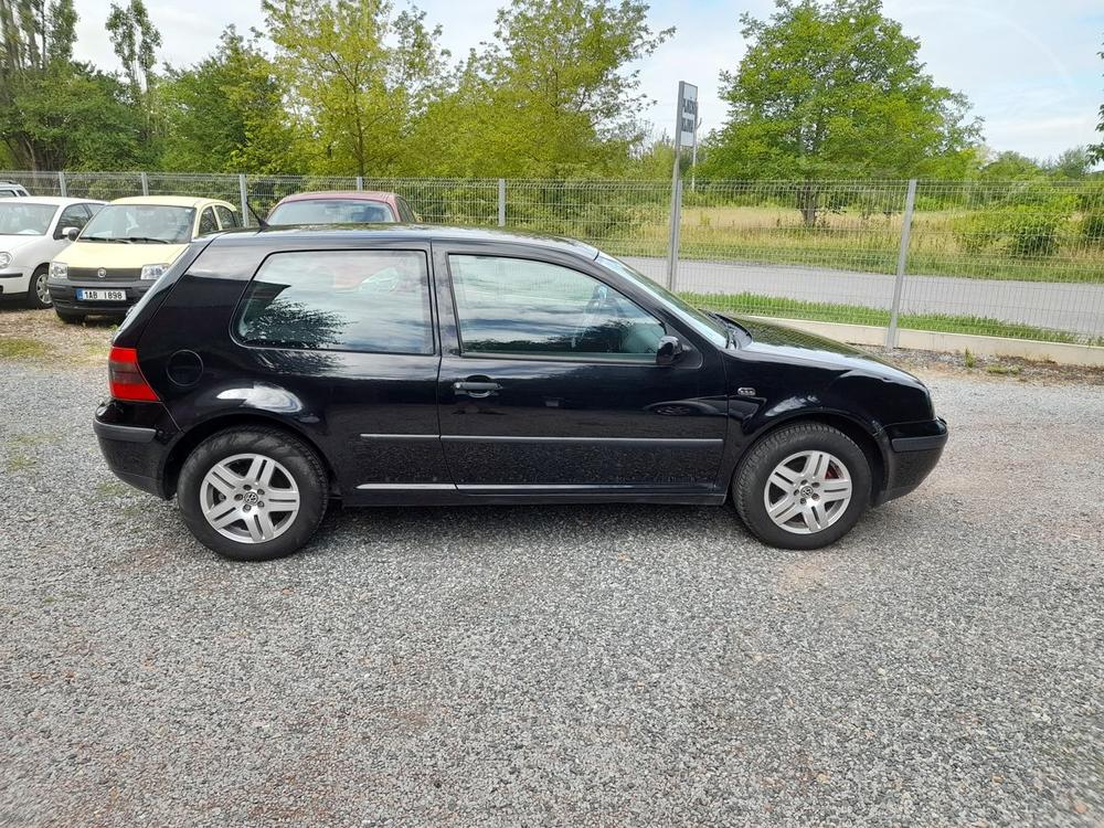 Volkswagen Golf 1.4 16V