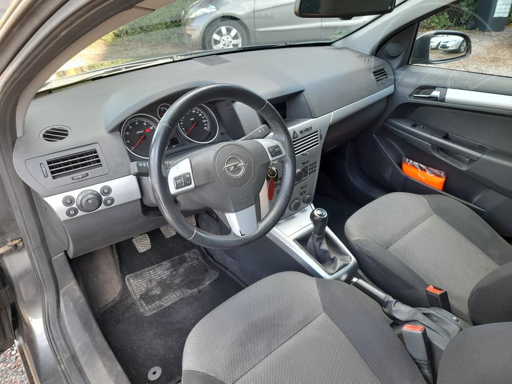 Opel Astra 1.6