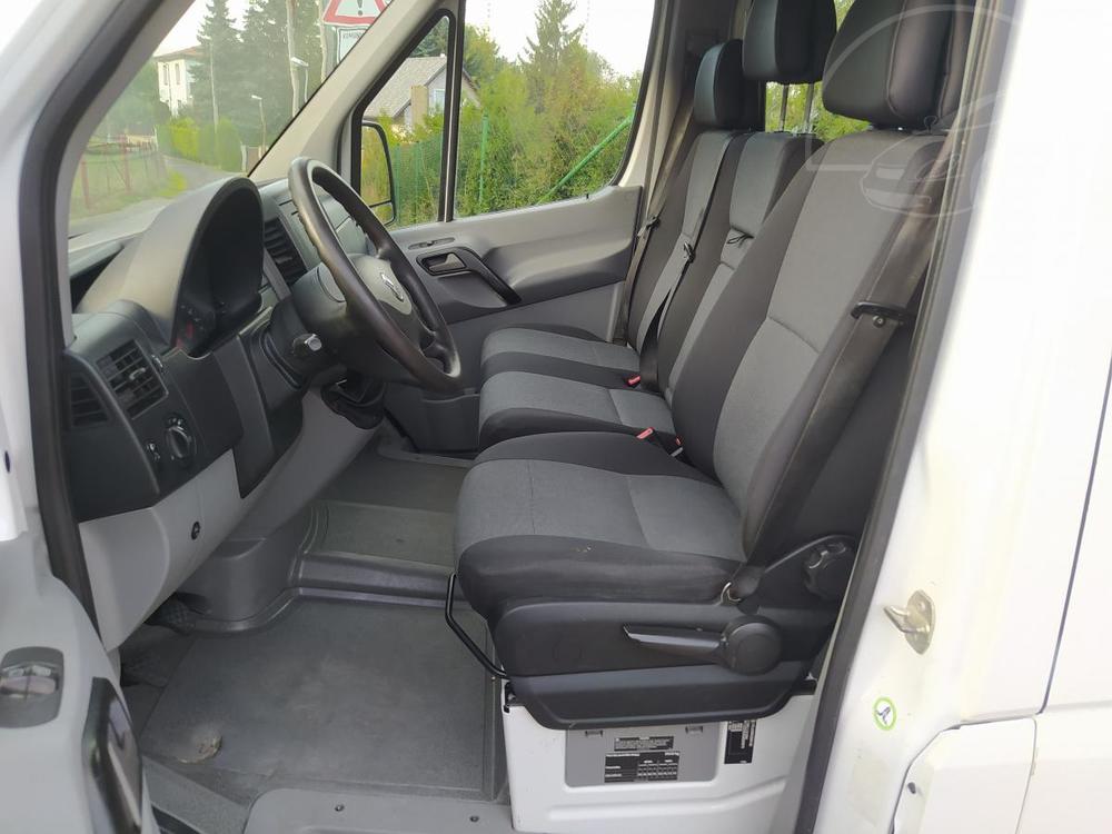 Volkswagen Crafter 2,0 TDI 120 KW Bus 9 mst DPH