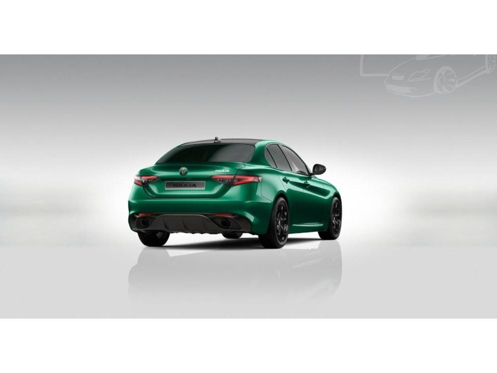 Alfa Romeo Giulia 2.2 JTDm 210k AT8 ZF Q4 4x4 Tr