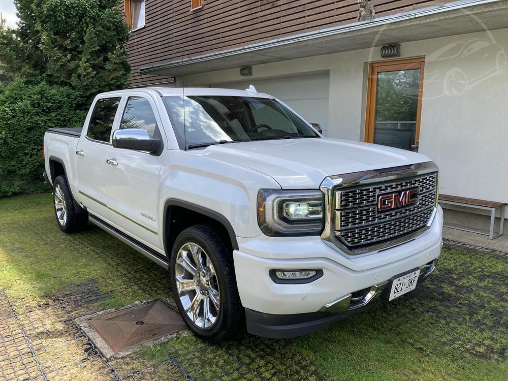 GMC Sierra 5.3 V8 DENALI, DOLOŽENÉ KM