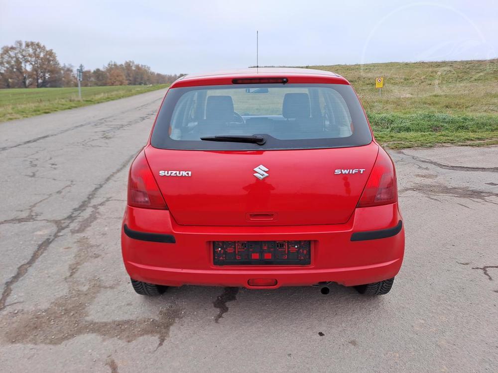 Suzuki Swift 1.3 SERVISKA PKN STAV