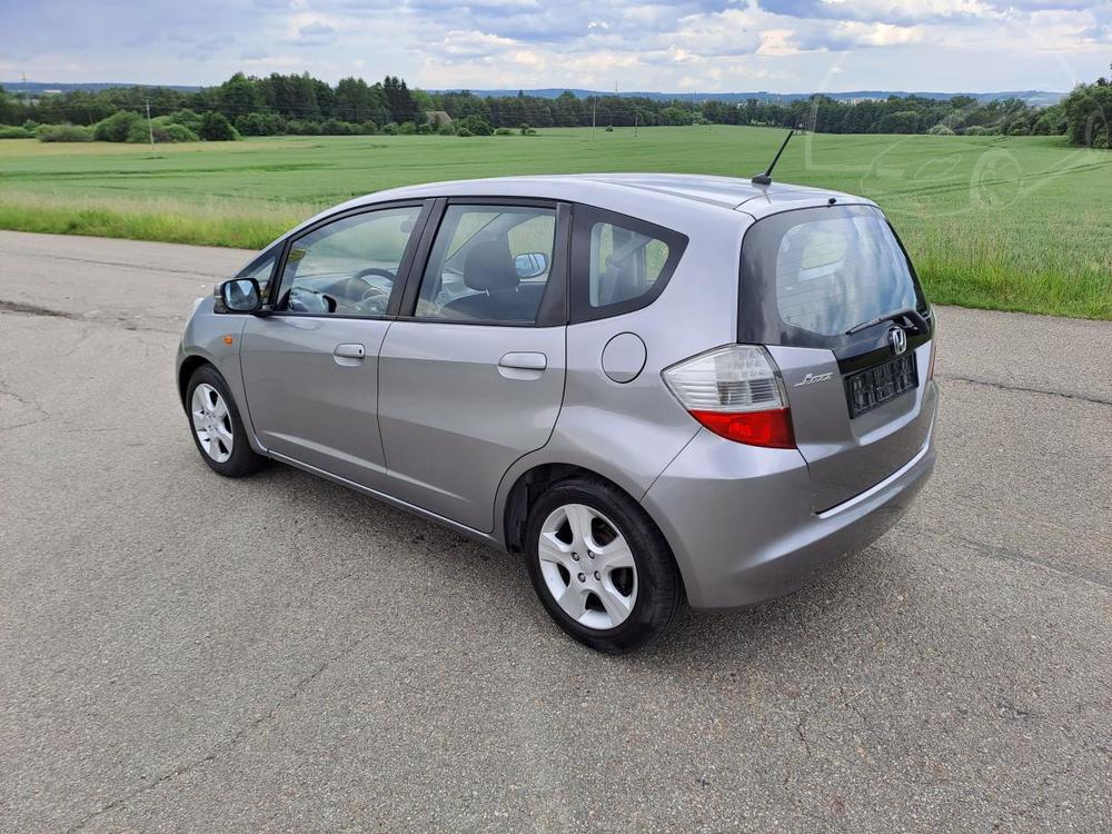 Honda Jazz 1.2i STYLE 2xKOLA SERVISKA