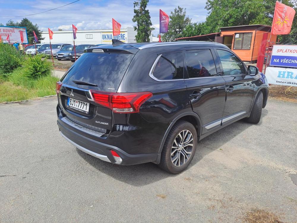 Mitsubishi Outlander 2.2 PVOD R 1. MAJITEL