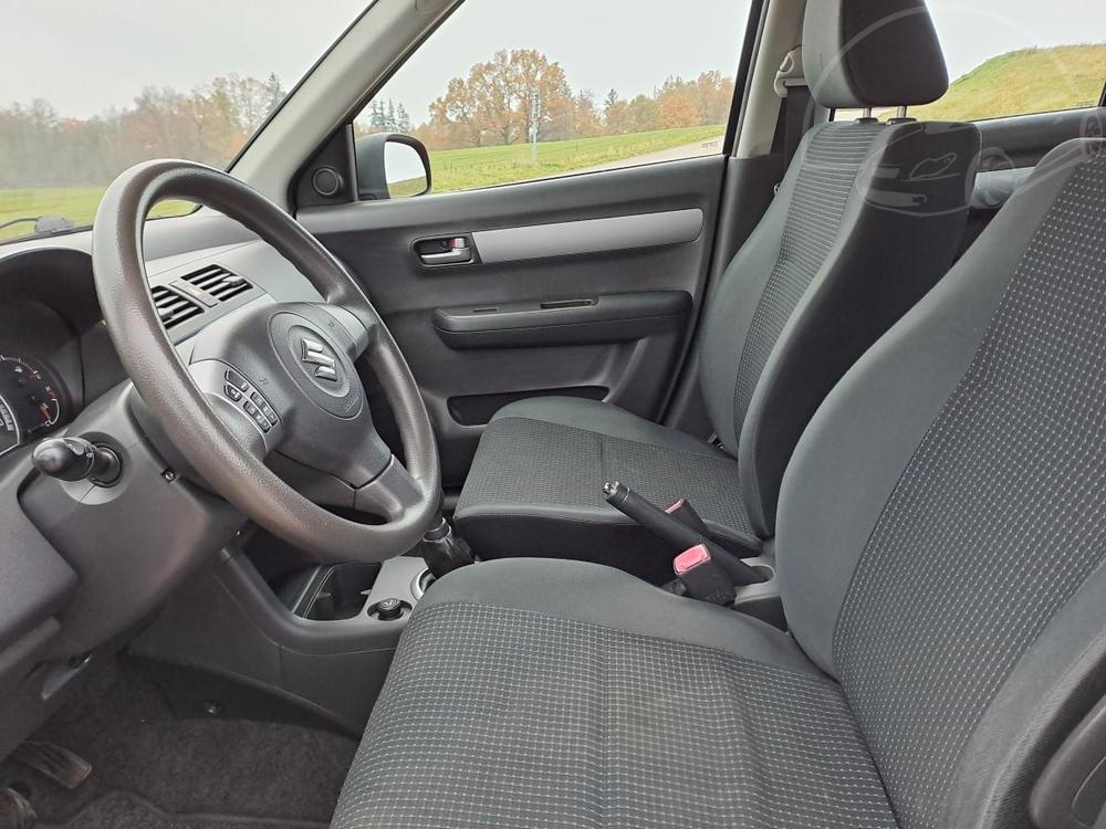 Suzuki Swift 1.3 SERVISKA PKN STAV