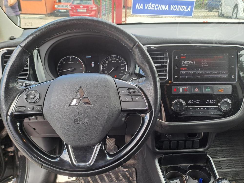 Mitsubishi Outlander 2.2 PVOD R 1. MAJITEL