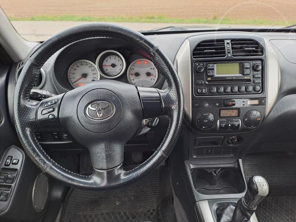 Toyota RAV4 2.0 D4-D