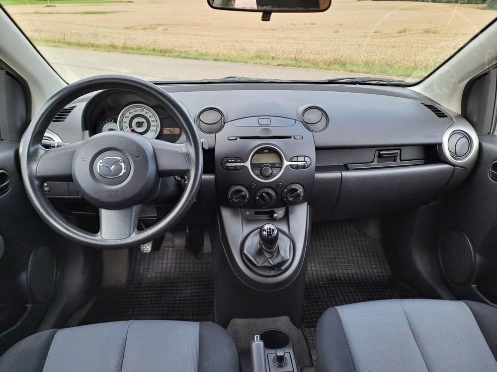 Mazda 2 1.3 i KLIMA, PKN STAV