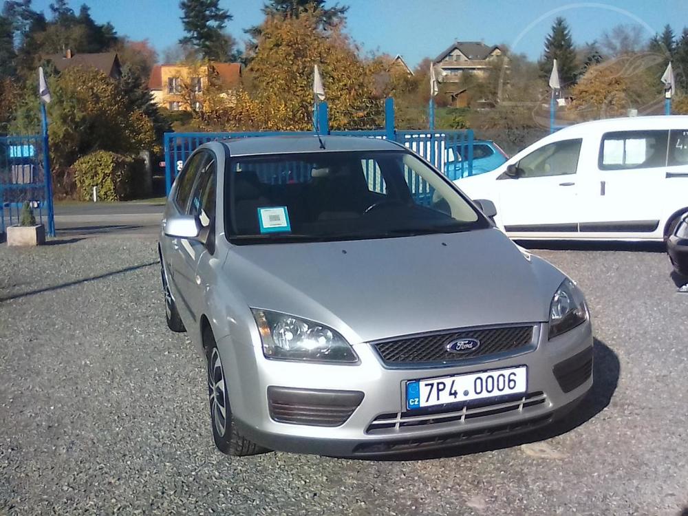 Prodm Ford Focus 1.6i /85 KW, 4x pneumatiky