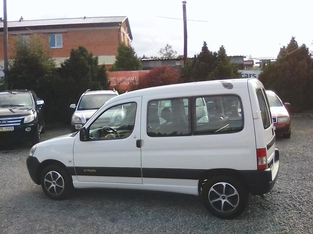 Citron Berlingo 1.4i Multispace, kola navc