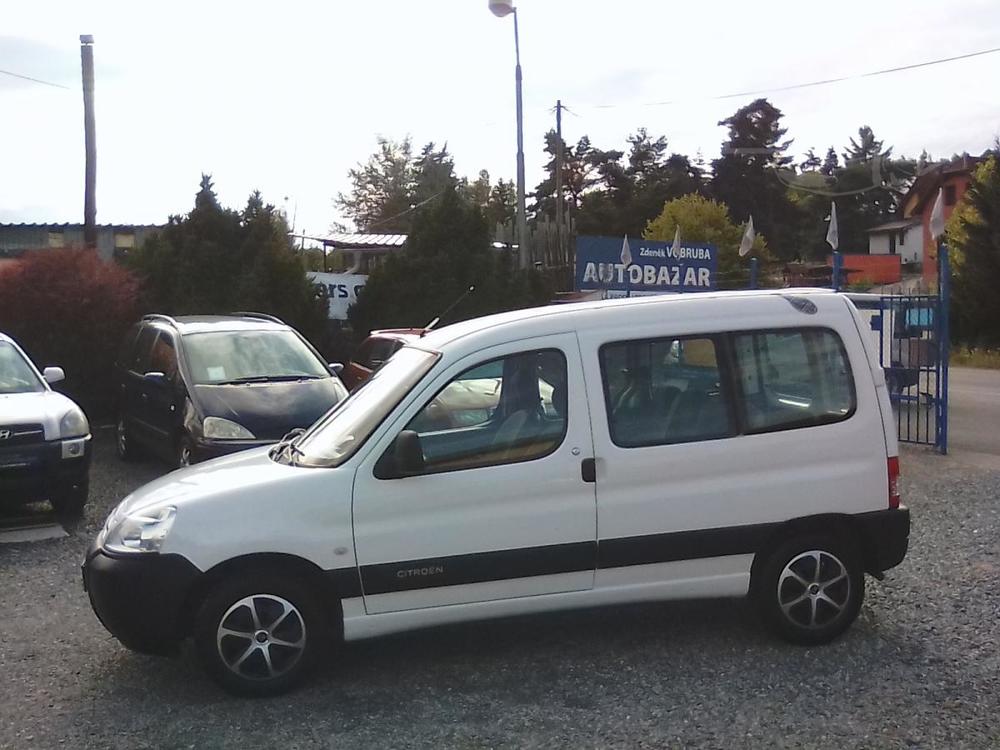 Citron Berlingo 1.4i Multispace, kola navc