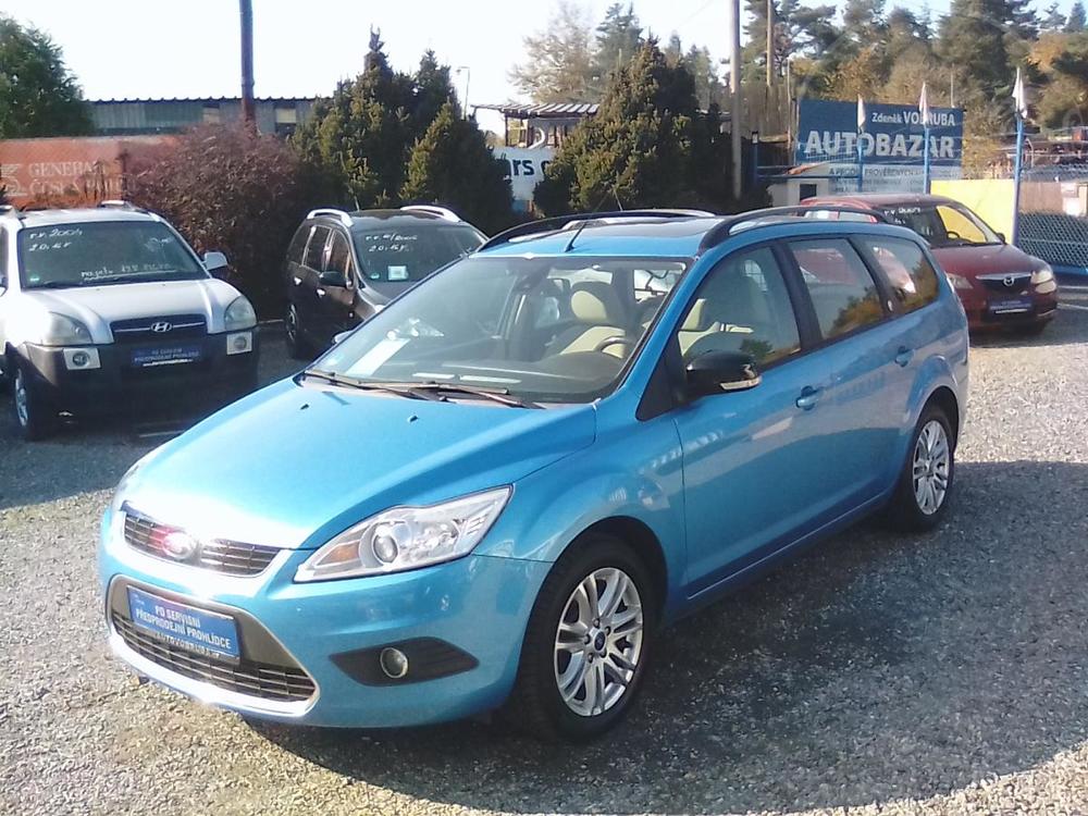 Ford Focus 2.0i 16V Ghia combi