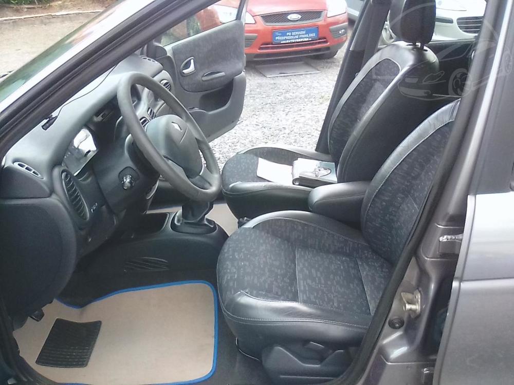 Renault Megane 1.6i 16V, klimatizace