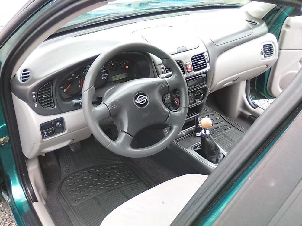 Nissan Almera 1.5i / 66KW