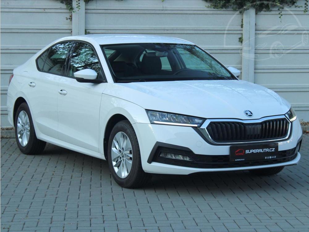 koda Octavia 2,0 TDi DSG Ambition Plus R 1