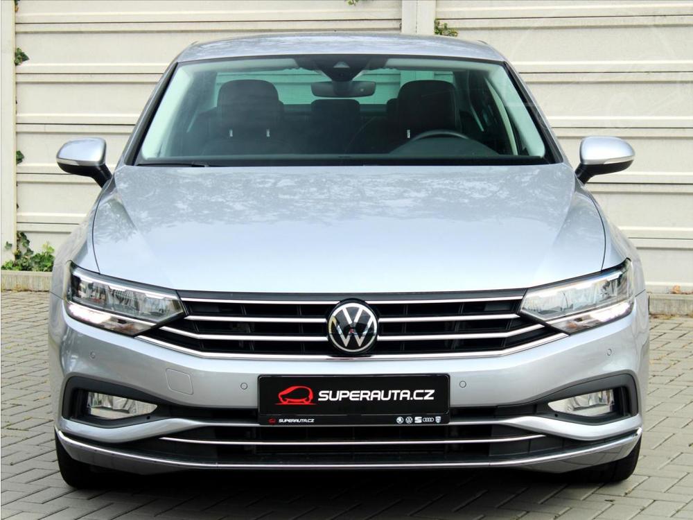 Volkswagen Passat 1,5 TSi DSG Elegance R 1.maj